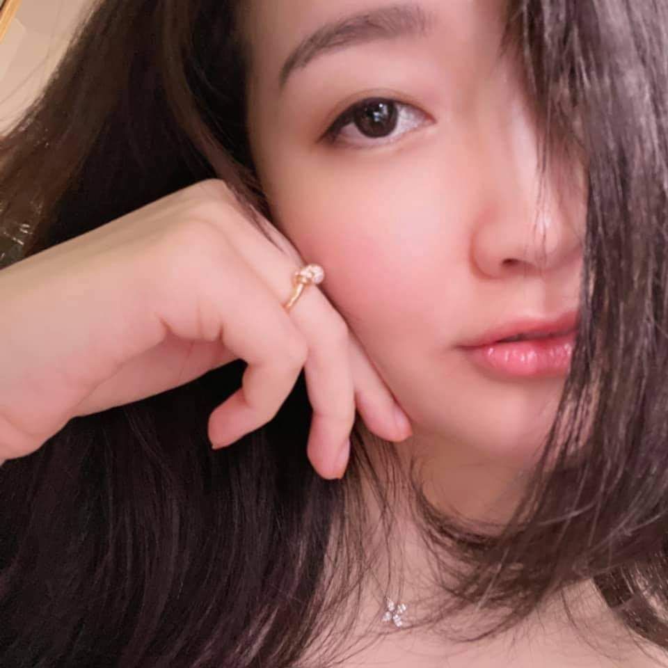 다시 보니 존나이쁜년... - 벽람항로 채널